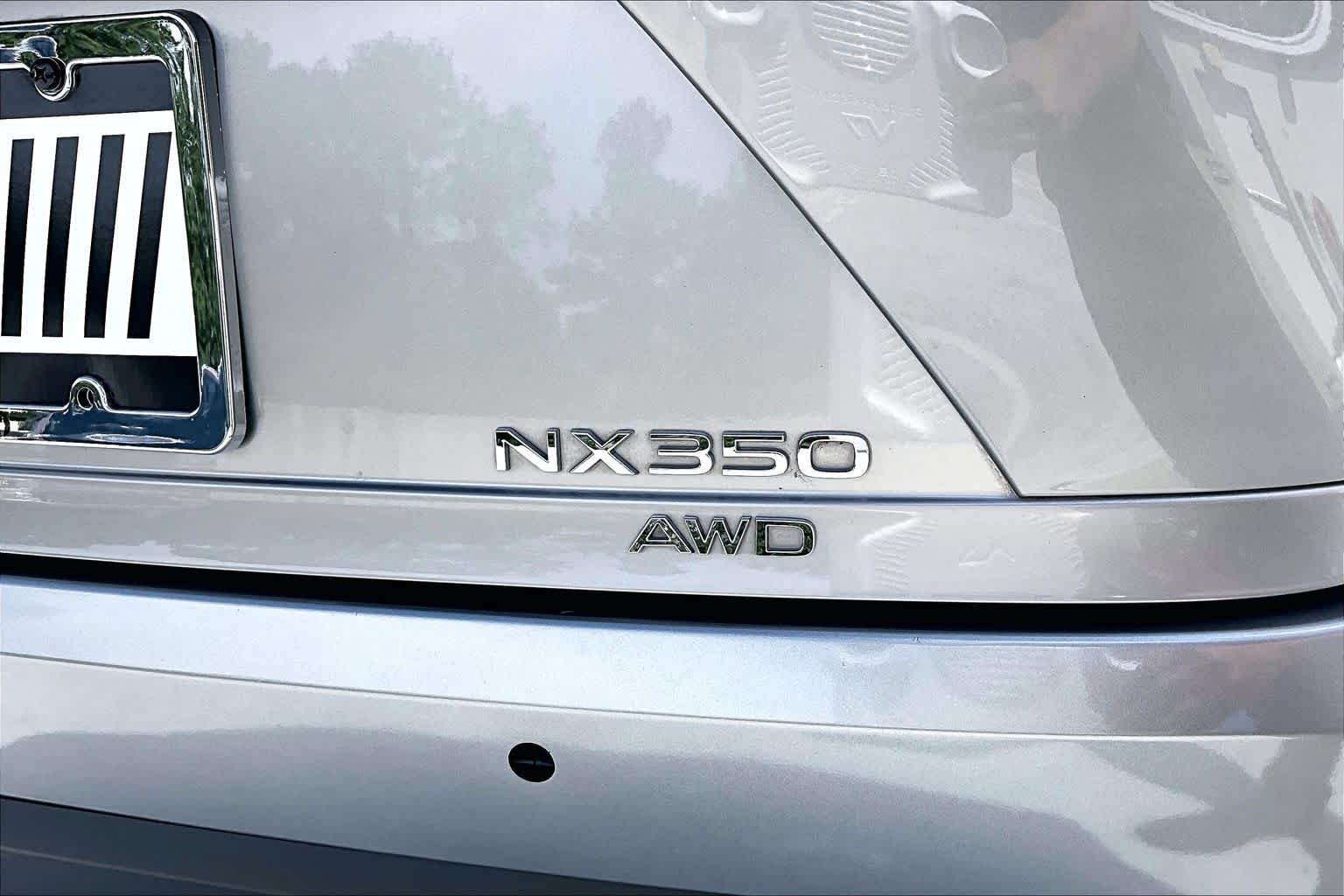 Used 2023 Atomic Silver Lexus Premium image 59