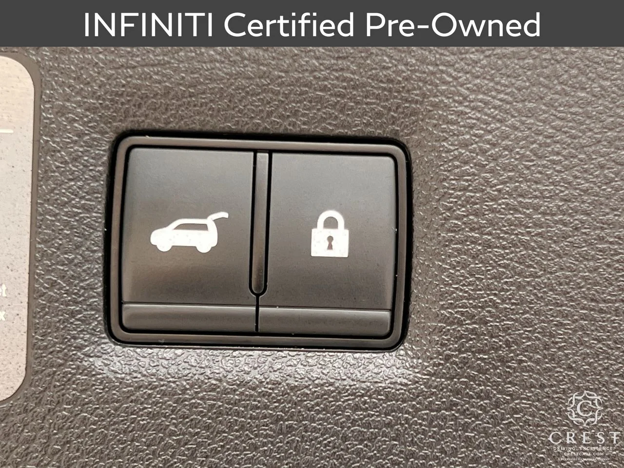 Certified Used 2023 Slate Gray INFINITI LUXE image 31