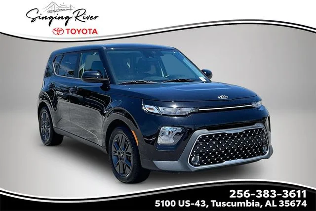 Used 2021 Black Kia EX image 1