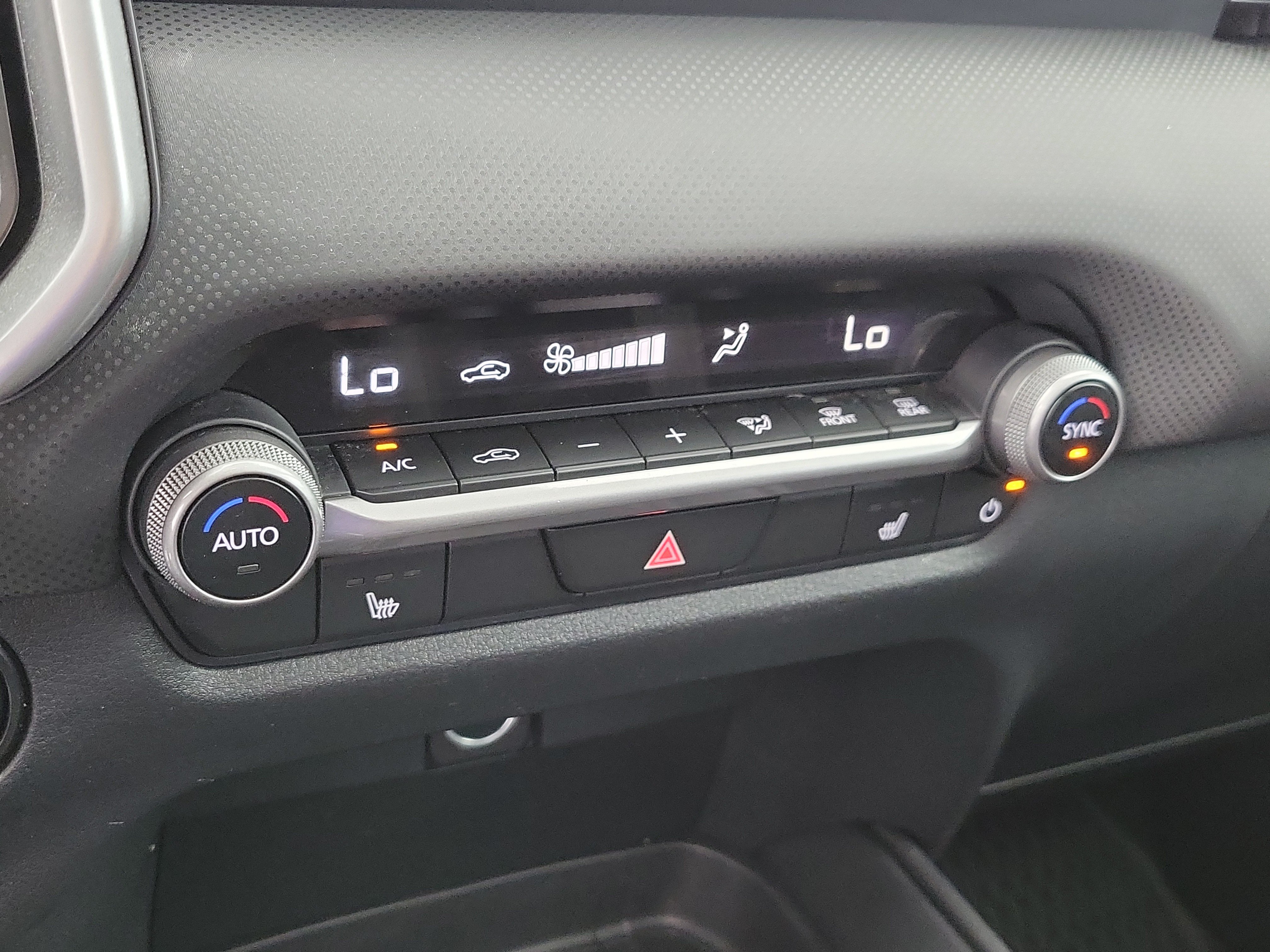 Used 2025 Wind Chill Pearl Mazda 2.5 S Premium Package image 31