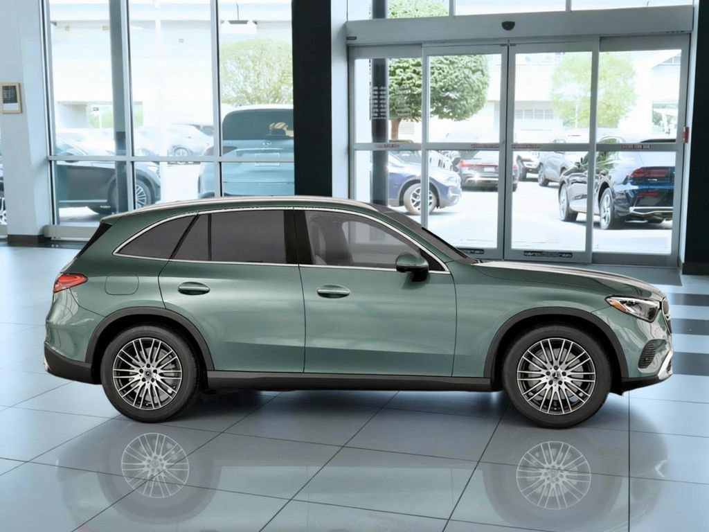 New 2026 Verde Silver Metallic Mercedes-Benz GLC 300 image 56