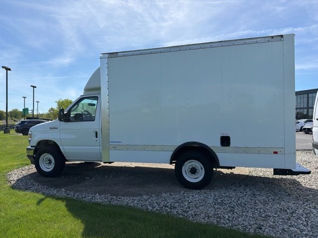 2025 Ford E-Series SRW E-350 Super Duty 138 in WB's photo