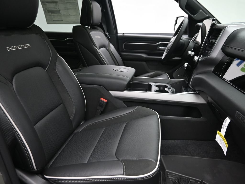 New 2026 Canyon Lake Exterior Paint RAM Laramie image 9