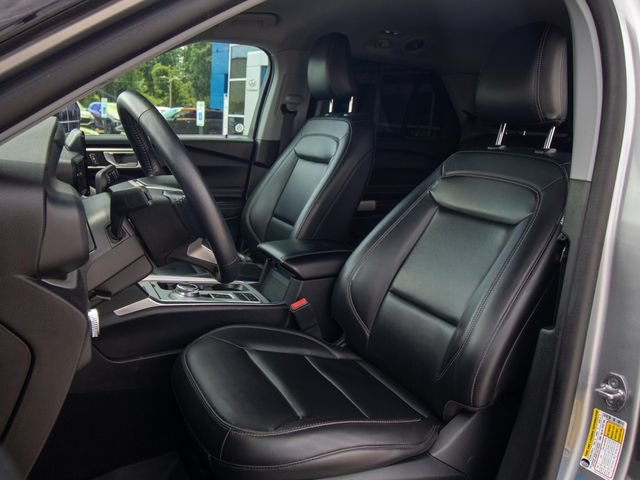 2023 Ford Explorer XLT - Photo 8