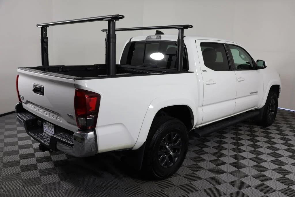 Used 2023 Ice Toyota SR5 image 8