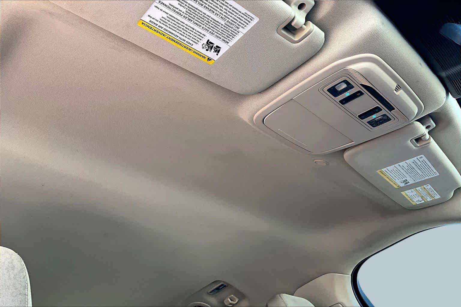 Used 2021 Star White Metallic Tri-Coat Ford XLT image 14