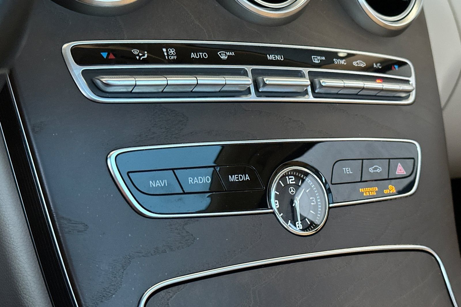 Used 2019 Silver Mercedes-Benz C 300 image 22