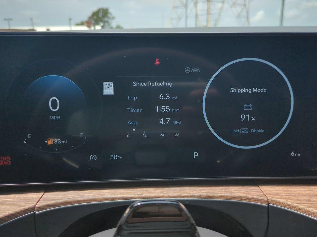 New 2027 White Hyundai Limited FWD image 38
