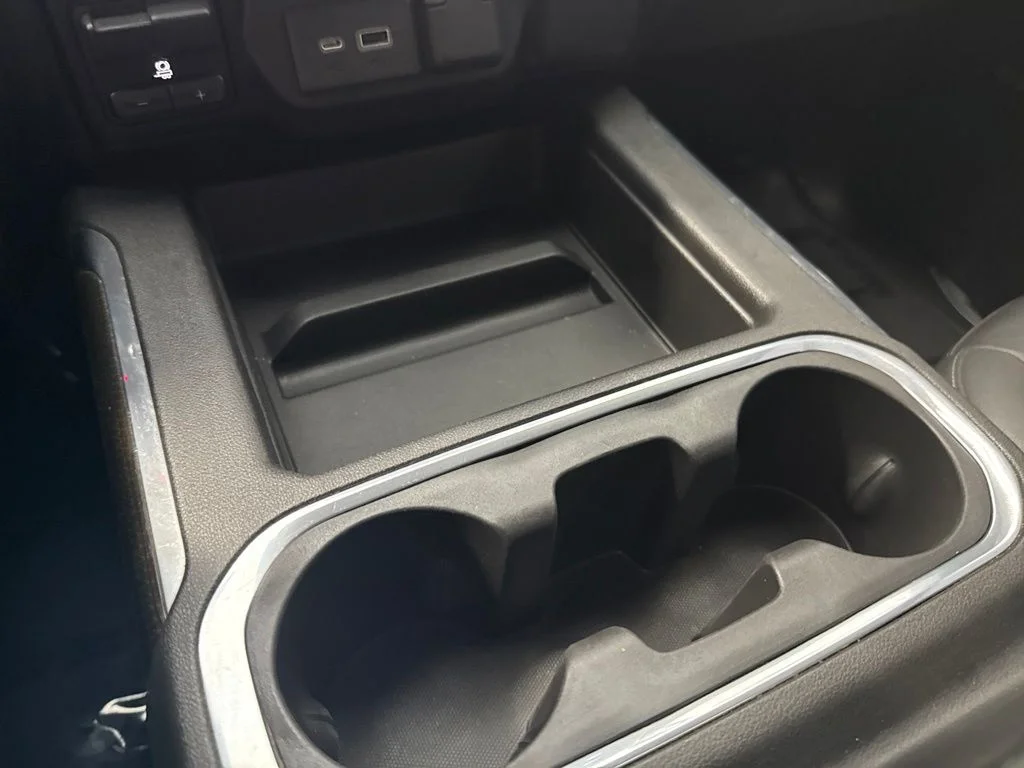 Used 2021 White Chevrolet LT Trail Boss image 24