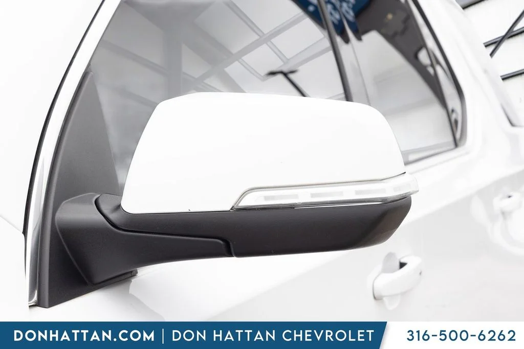 Used 2023 White Chevrolet LT Leather image 27