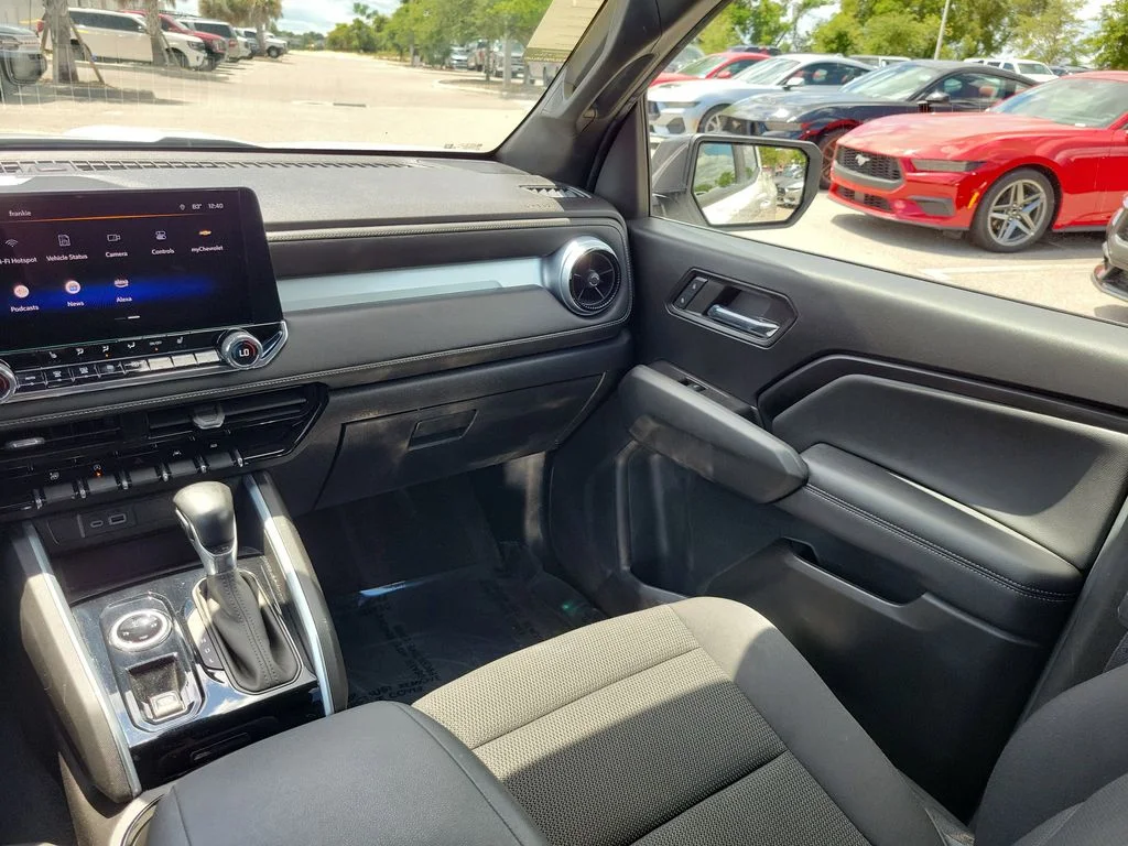 Used 2023 White Chevrolet LT image 14