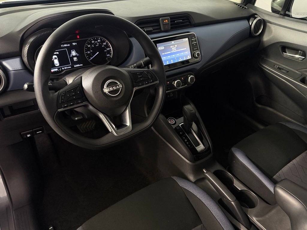 2025 Nissan Versa Sedan SV - Photo 13