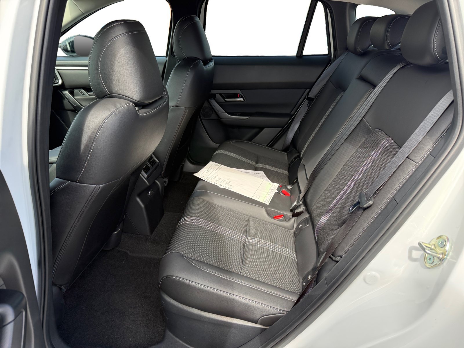 New 2026 Wind Chill Pearl Mazda Preferred image 16