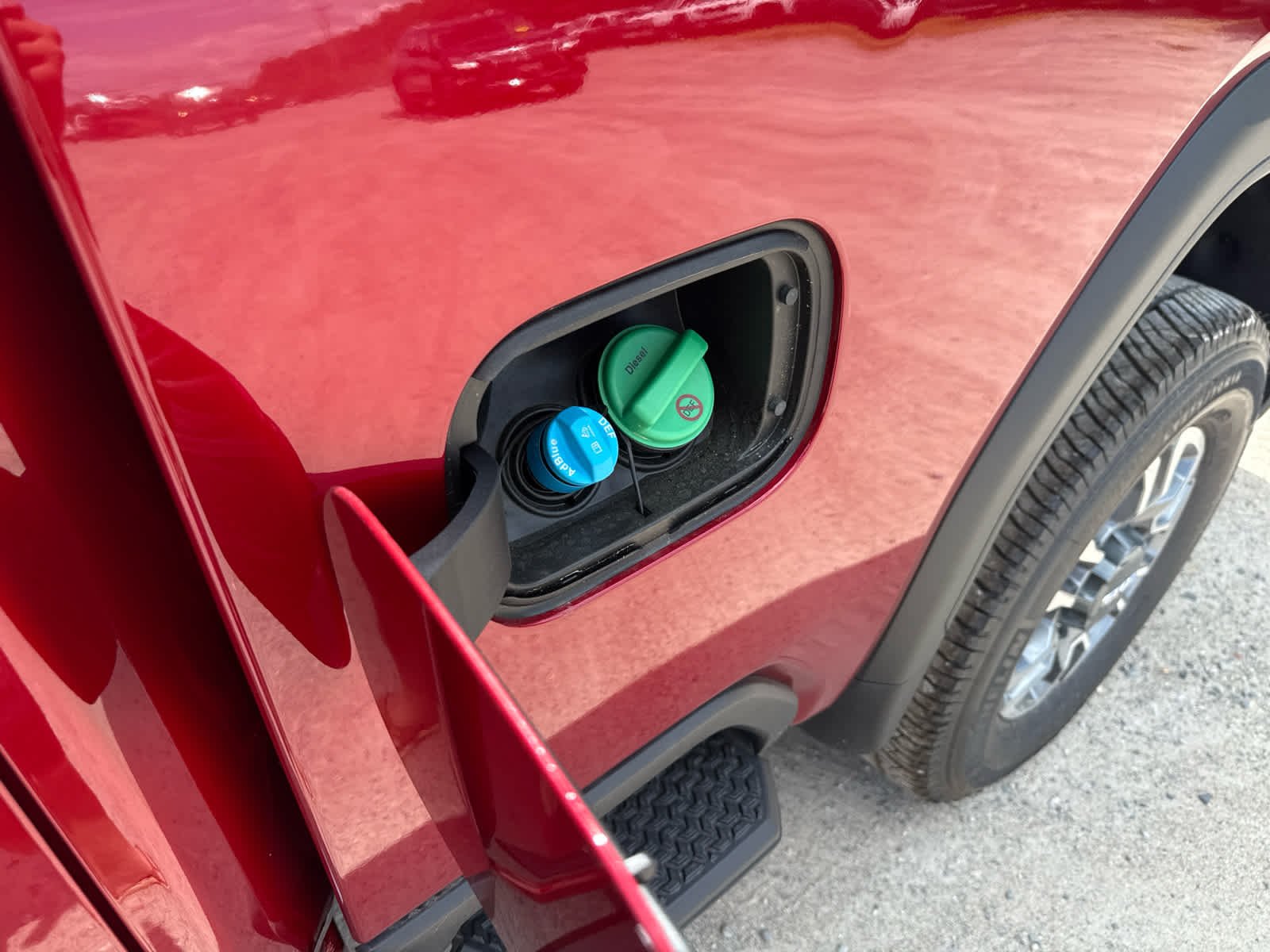 New 2026 Volcanic Red Tintcoat GMC SLT image 9