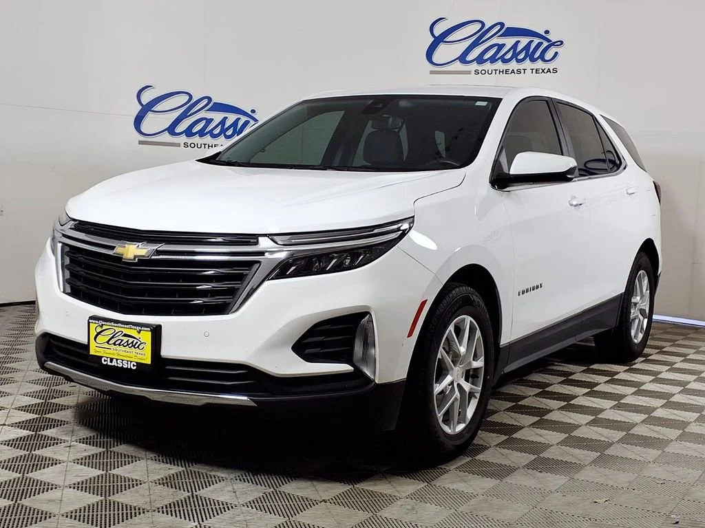 Used 2022 Summit White Chevrolet LT image 5
