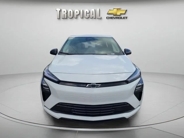 New 2027 Summit White Chevrolet LT image 8