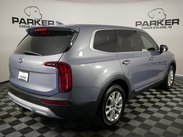 Used 2020 Everlasting Silver Kia LX image 5