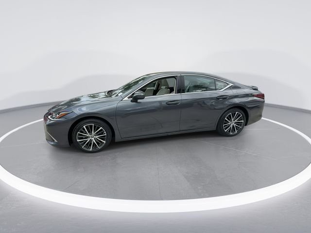 2025 Lexus ES Hybrid 300h - Photo 4