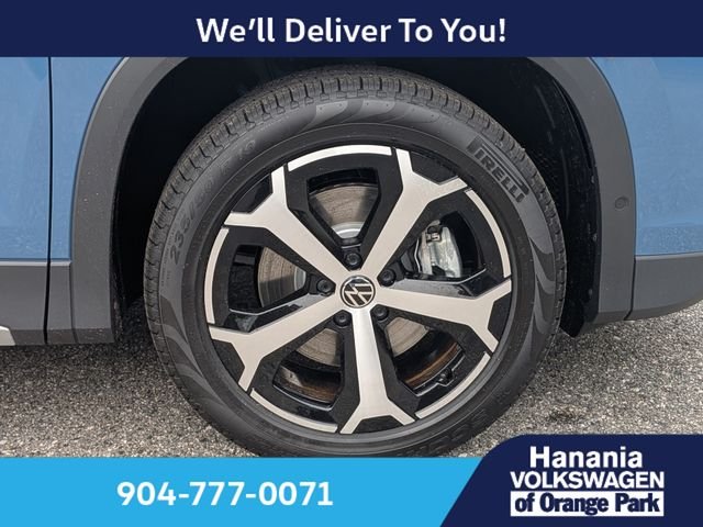 New 2026 Blue Volkswagen SE image 11