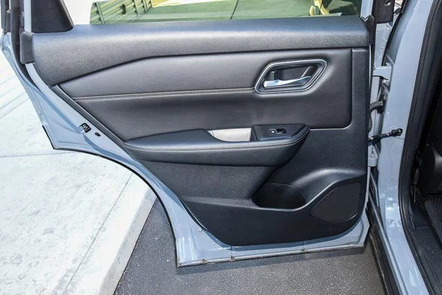 2024 Nissan Rogue Platinum - Photo 21