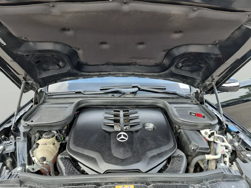 Used 2021  Mercedes-Benz GLS 580 image 15