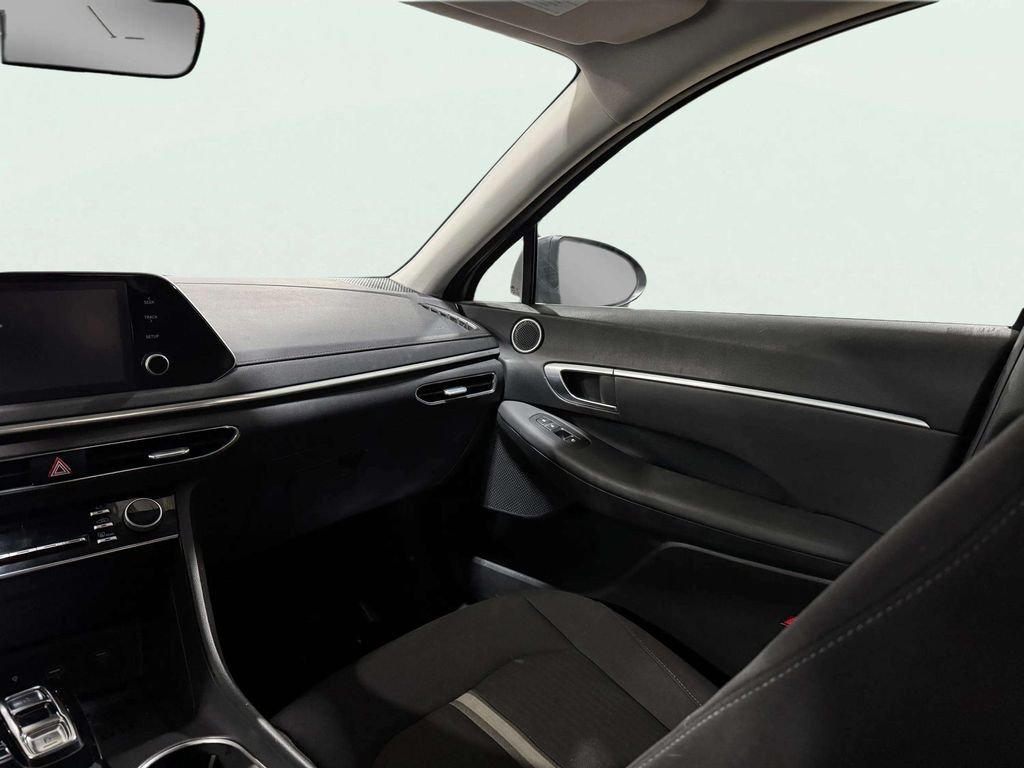 2022 Hyundai Sonata SEL - Photo 11