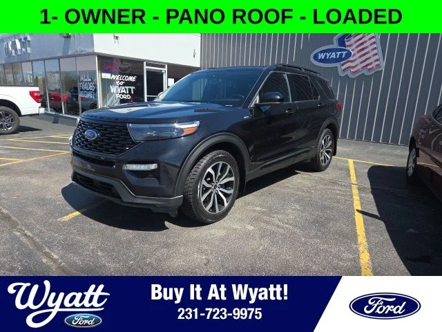 Used 2022 Black Ford ST-Line image 1