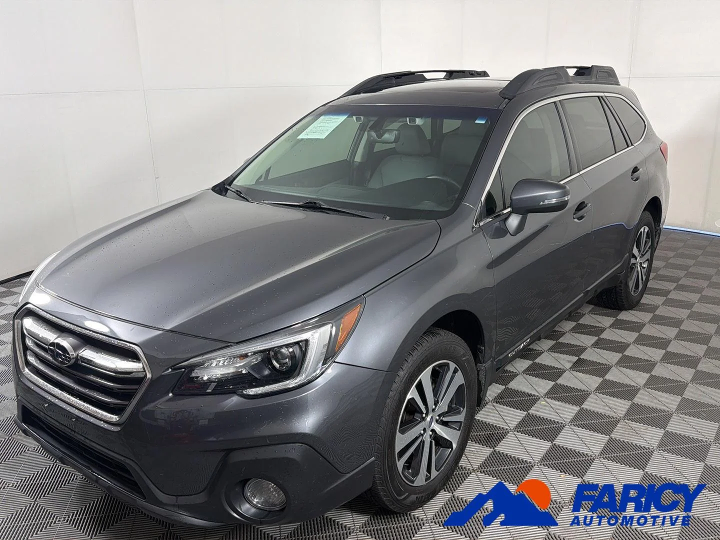 Used 2018 Magnetite Gray Metallic Subaru Limited image 1