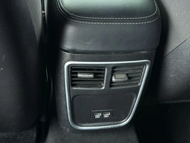 Used 2022 Purple Dodge R/T Scat Pack image 19