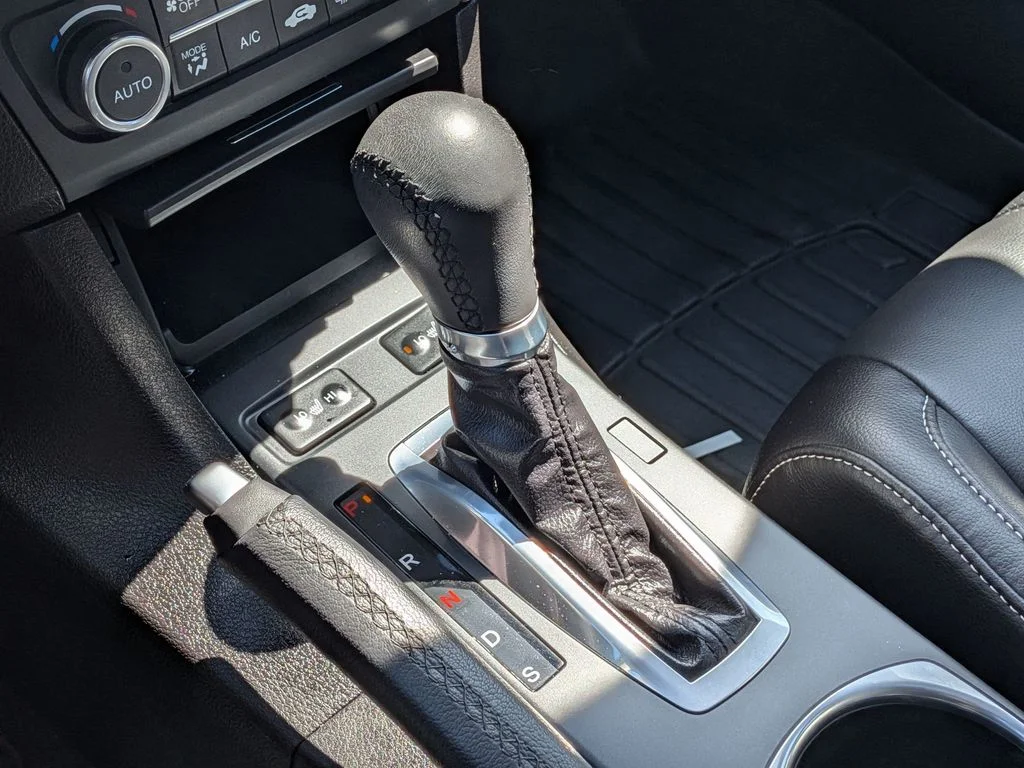 Used 2022  Acura Premium Package image 20