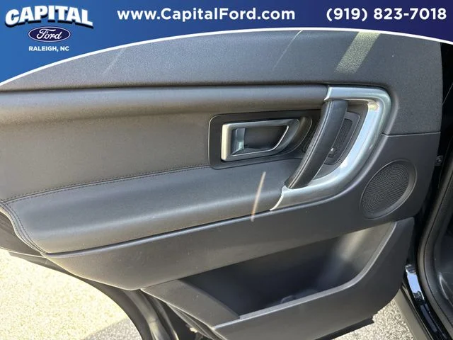 Used 2019  Land Rover HSE image 17