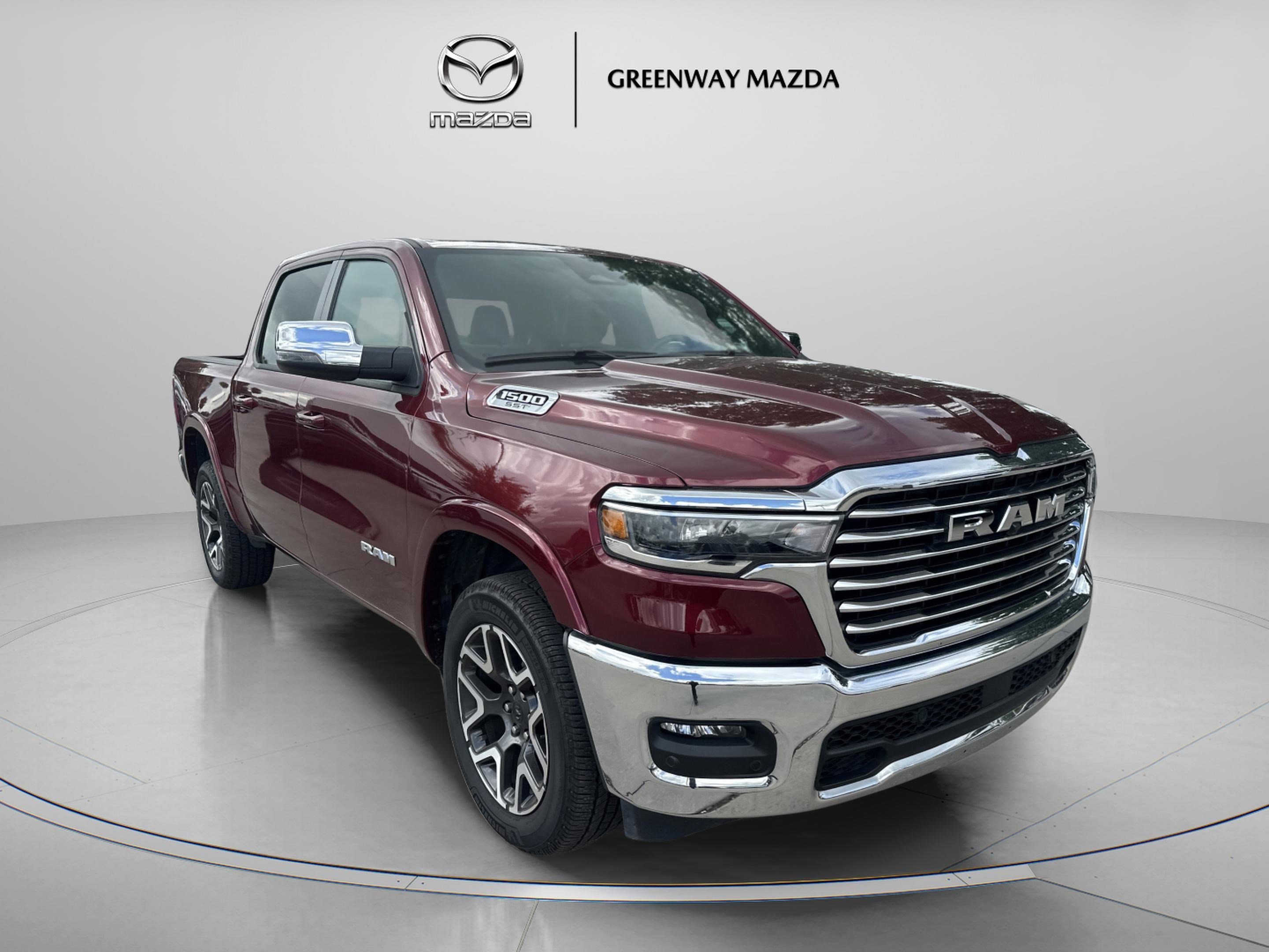 2025 RAM 1500 Laramie 4x4 Crew Cab 5'7's photo