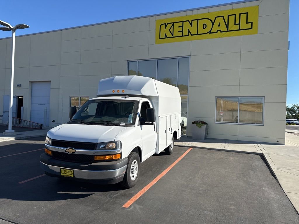 2024 Chevrolet Express 3500 139" WB's photo
