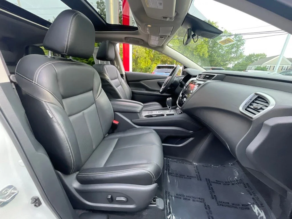 Certified Used 2024 White Nissan SL image 19