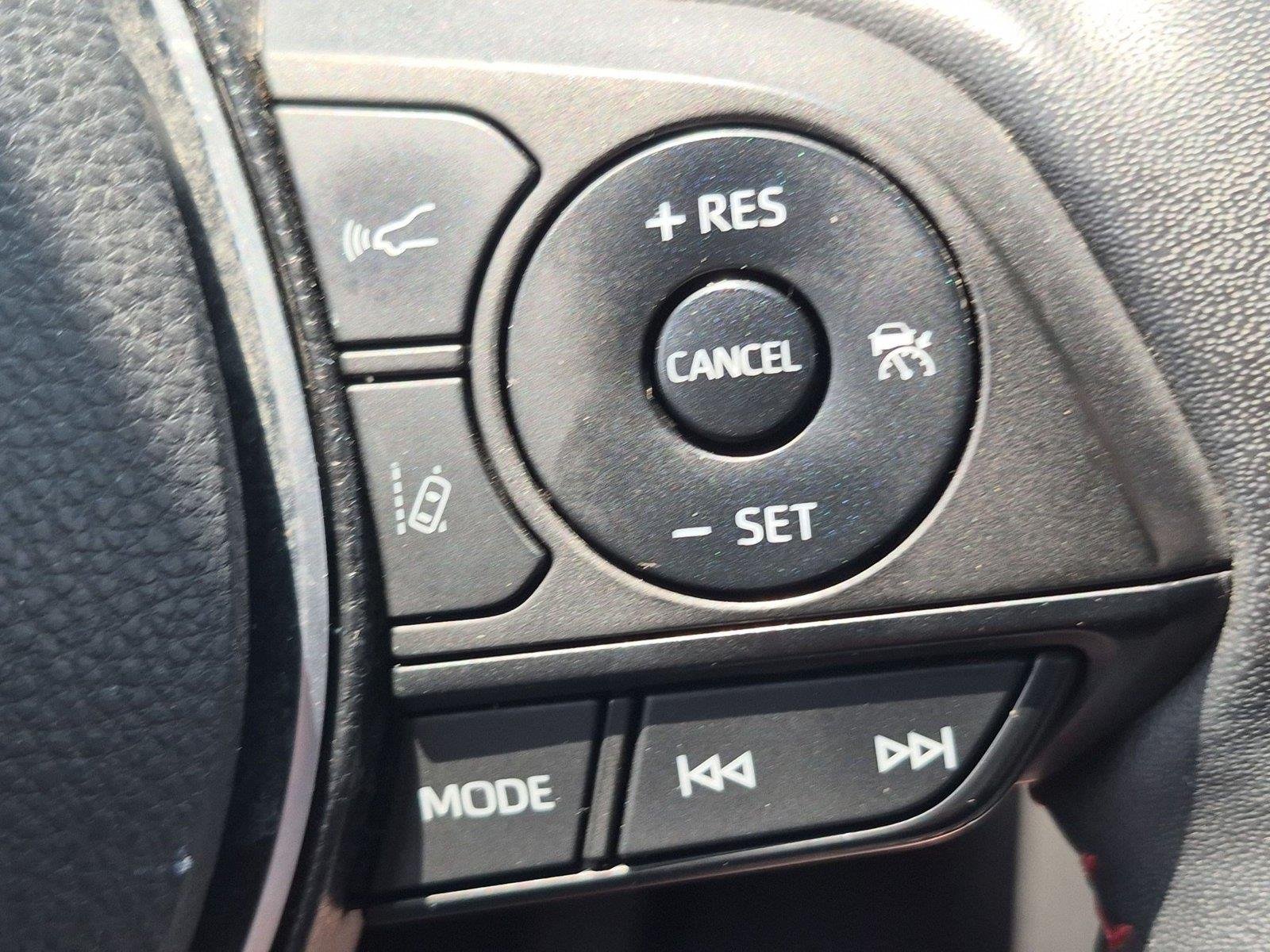 Used 2022  Toyota XSE image 21