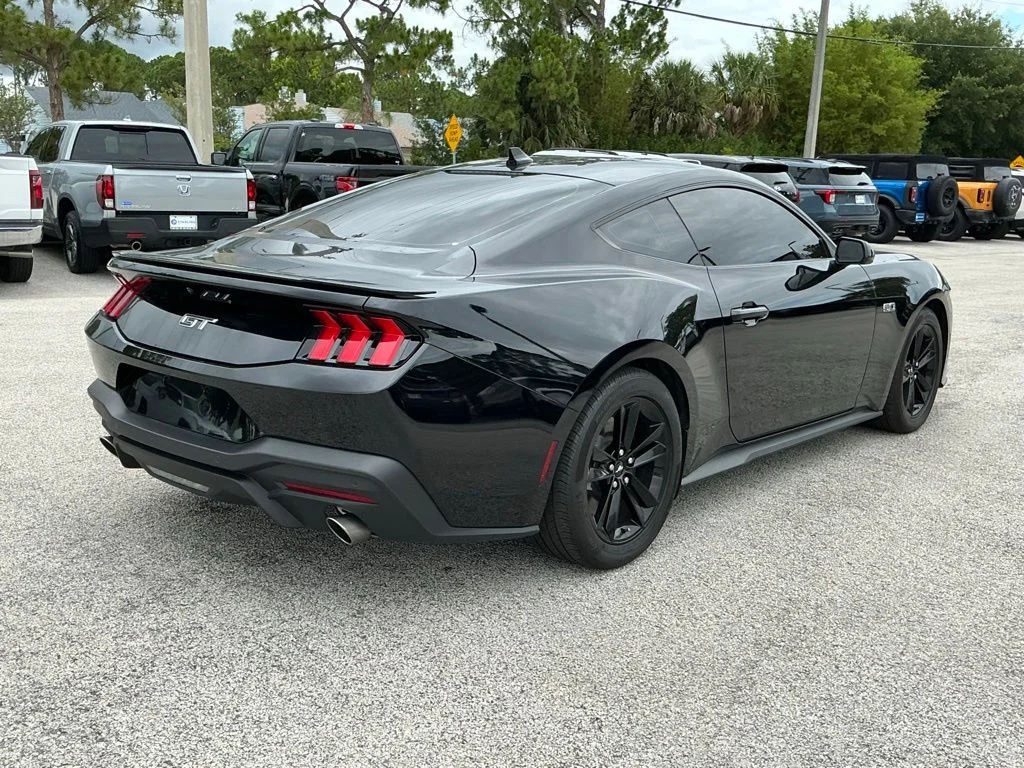 Used 2025 Black Ford GT image 12