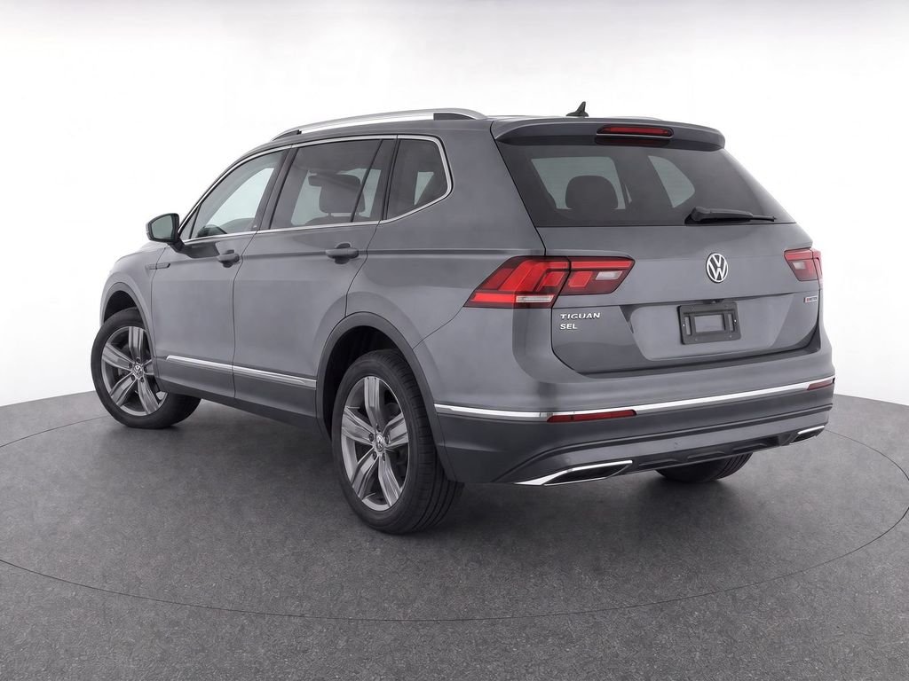 Certified Used 2020 Platinum Gray Metallic Volkswagen 2.0T SEL image 9