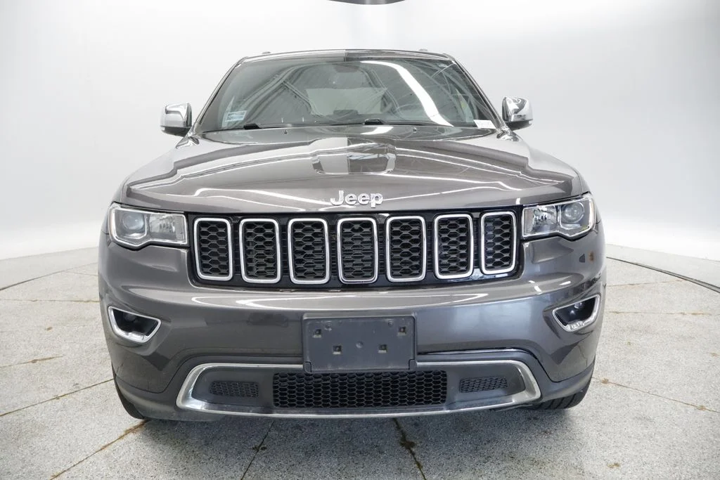 Certified Used 2020 Gray Jeep Limited image 12