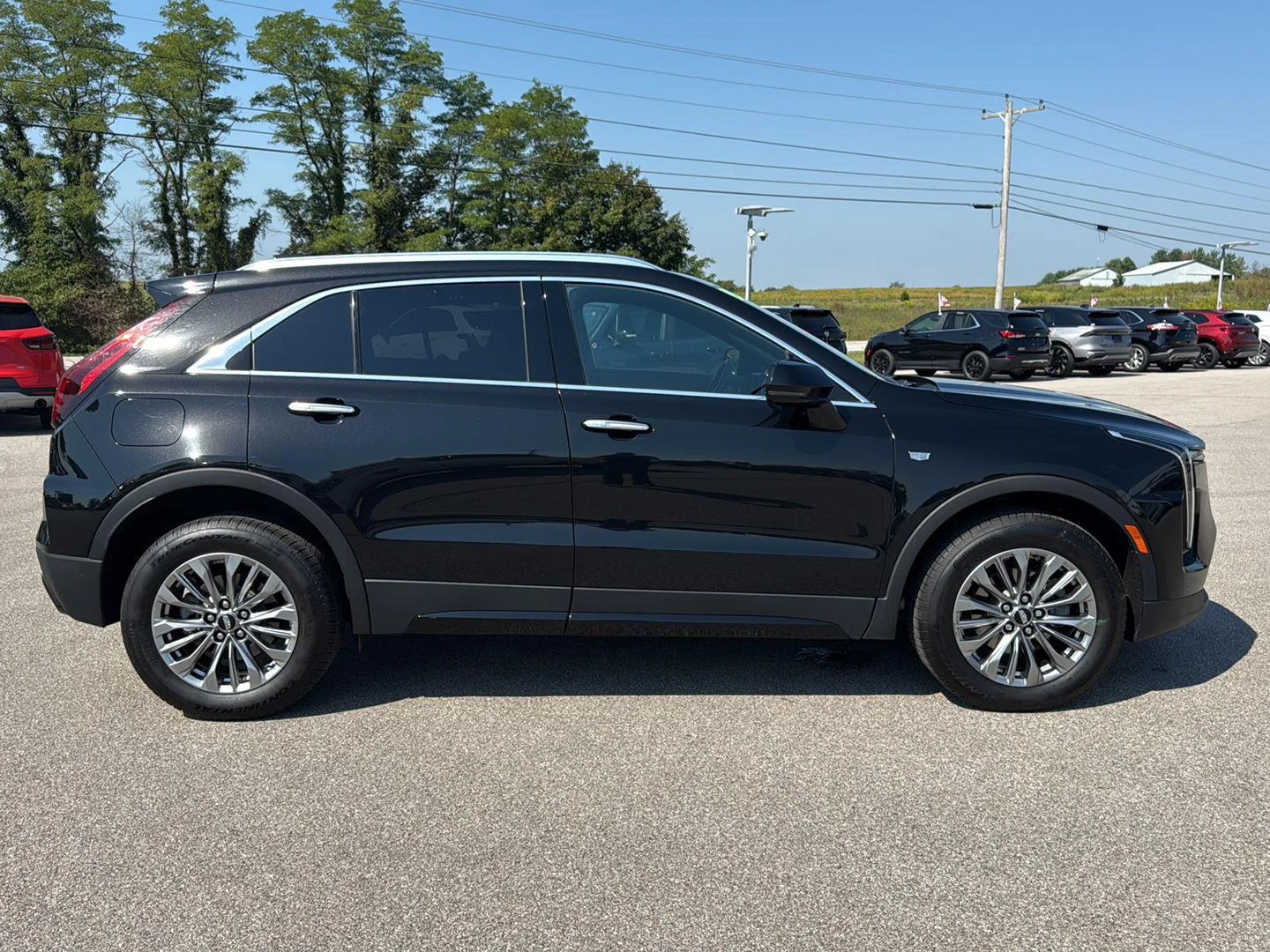 Used 2024 BLACK CADILLAC AWD 4DR PREMIUM LUXURY image 9