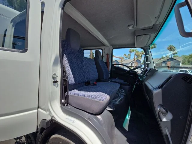 Used 2023 White Chevrolet Base image 20
