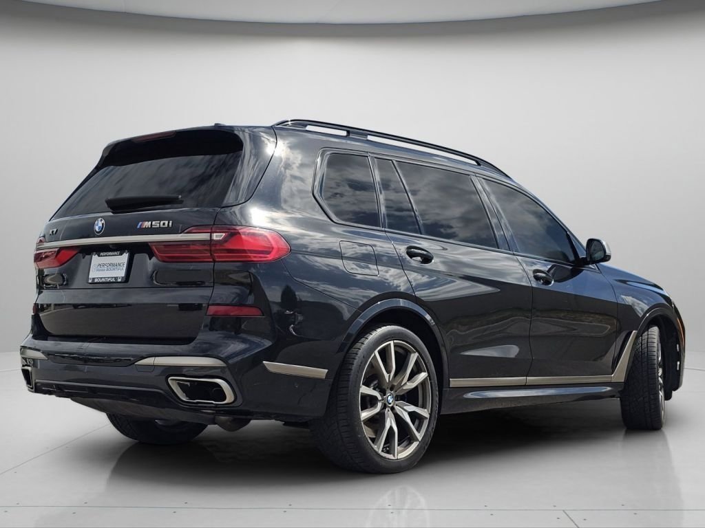 Used 2022 Black Sapphire Metallic BMW M50i image 31