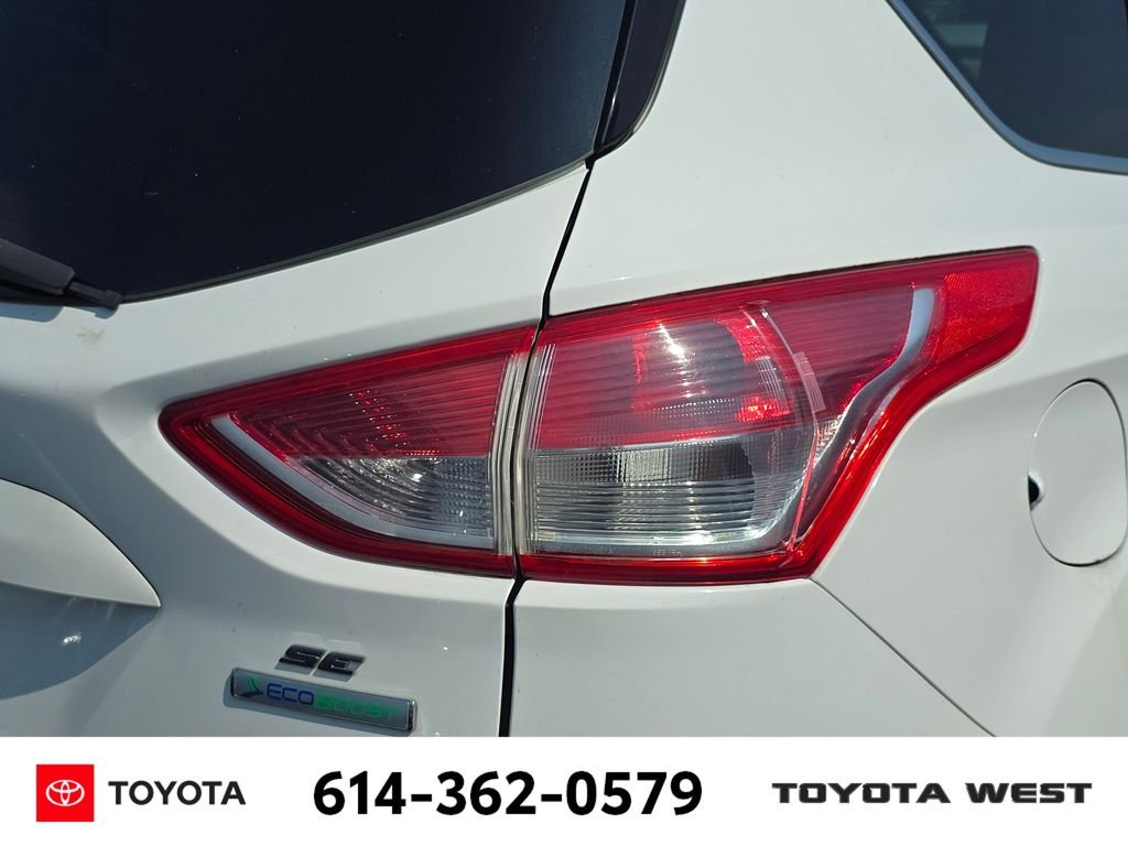 Used 2014 White Ford SE image 9
