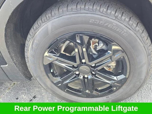 Used 2024 Black Chevrolet LT image 17
