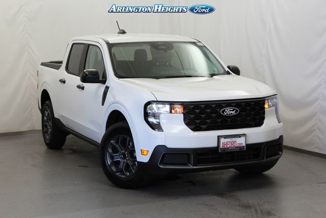 New 2026 Oxford White Ford XLT image 1