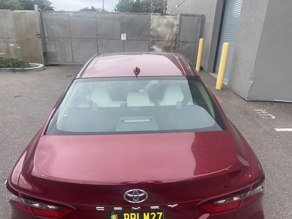 Used 2022 Red Toyota LE image 9