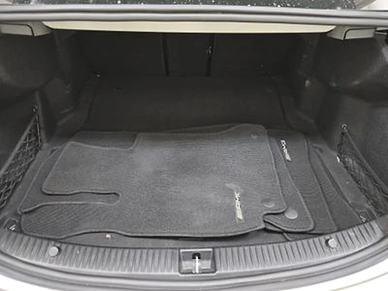 Used 2019 Silver Mercedes-Benz C 300 image 17