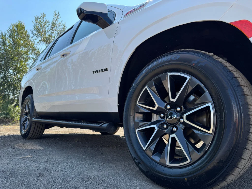 Used 2021 Summit White Chevrolet Z71 image 54