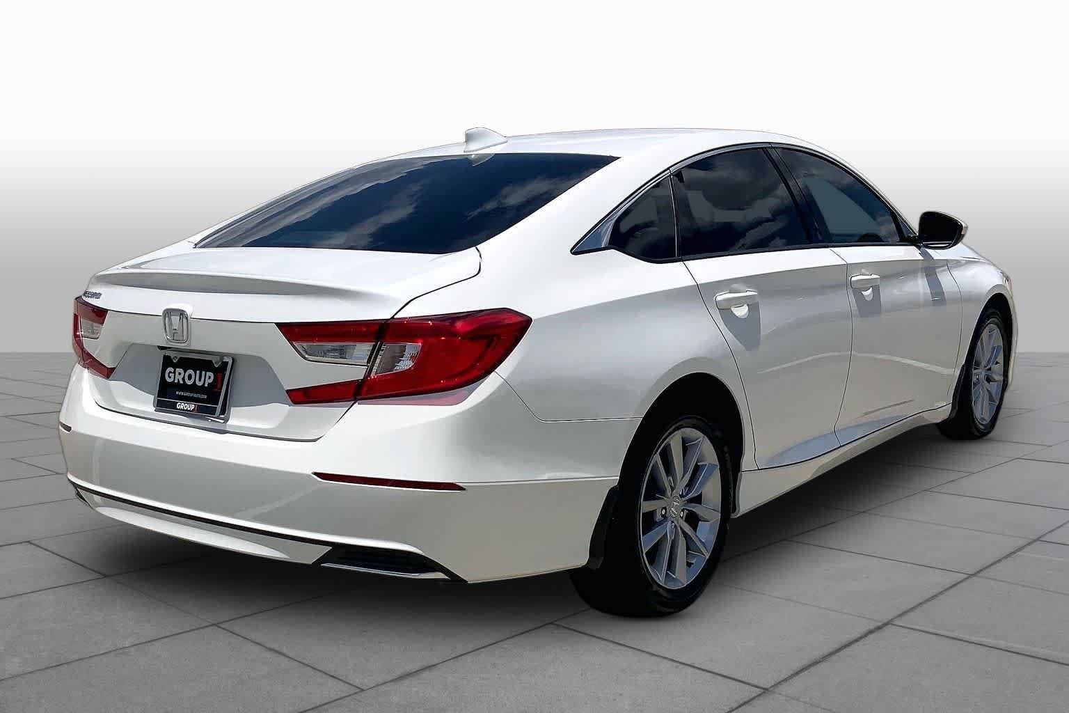 Used 2022 Platinum White Pearl Honda LX image 13