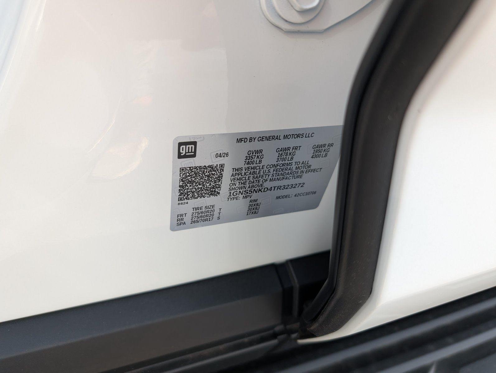 New 2026 Summit White Chevrolet LT image 12
