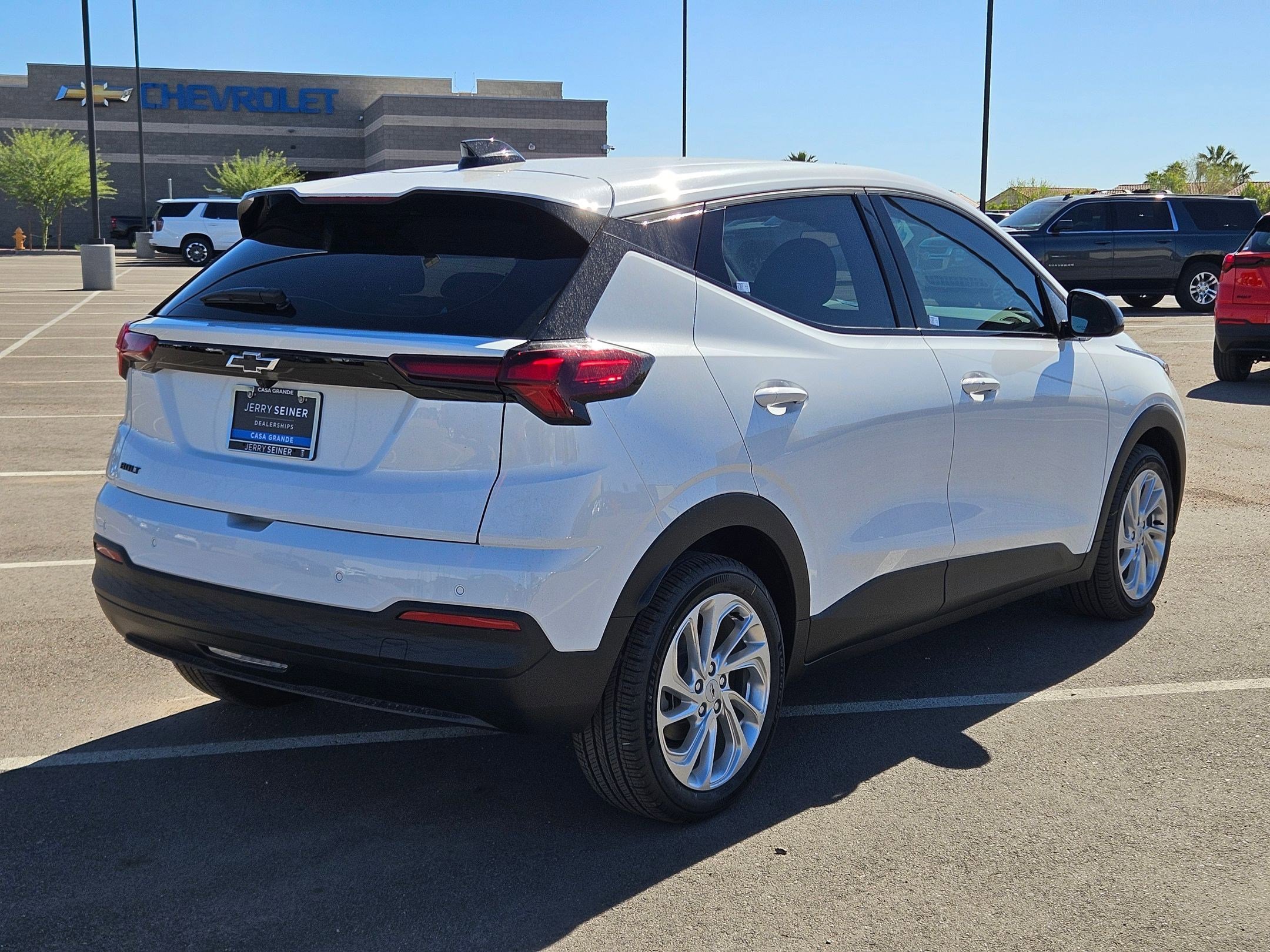 2027 Chevrolet Bolt LT - Photo 5